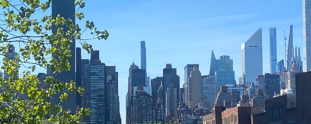 Photo of Midtown Manhattan from Queens